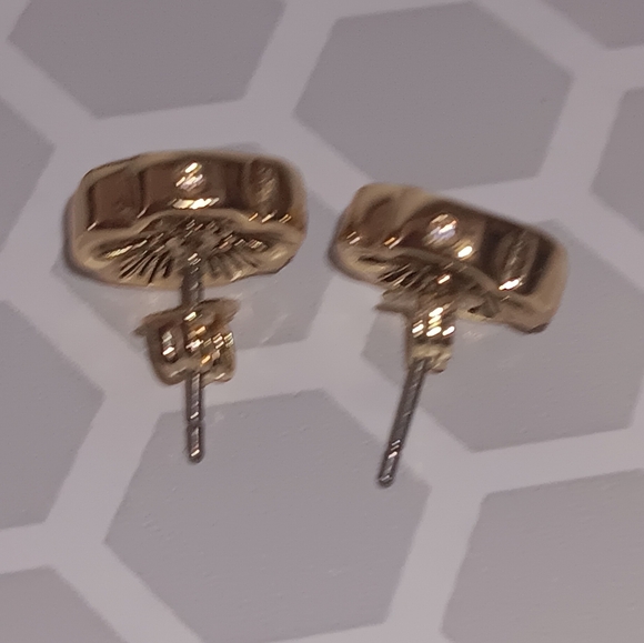 Coach Tea Rose Stone Stud Earrings - Picture 4 of 7